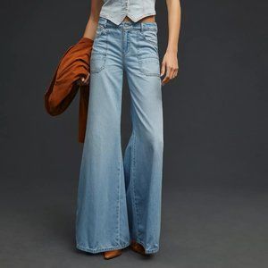 Anthropologie Pilcro Lightweight, Wide Leg Jeans